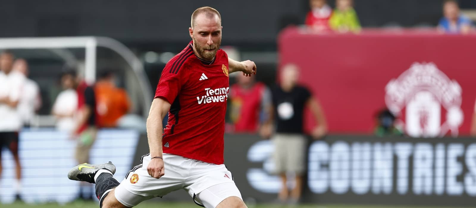 “He plays with slightly different types”: Christian Eriksen addresses his lack of minutes this season – Man United News And Transfer News