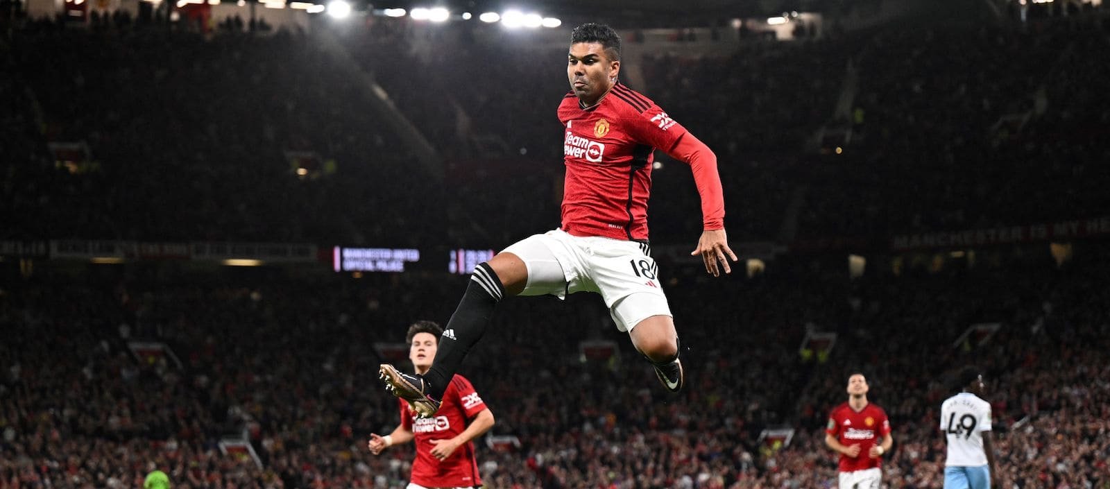 Manchester United midfielder Casemiro has named his best goal for the club – Man United News And Transfer News