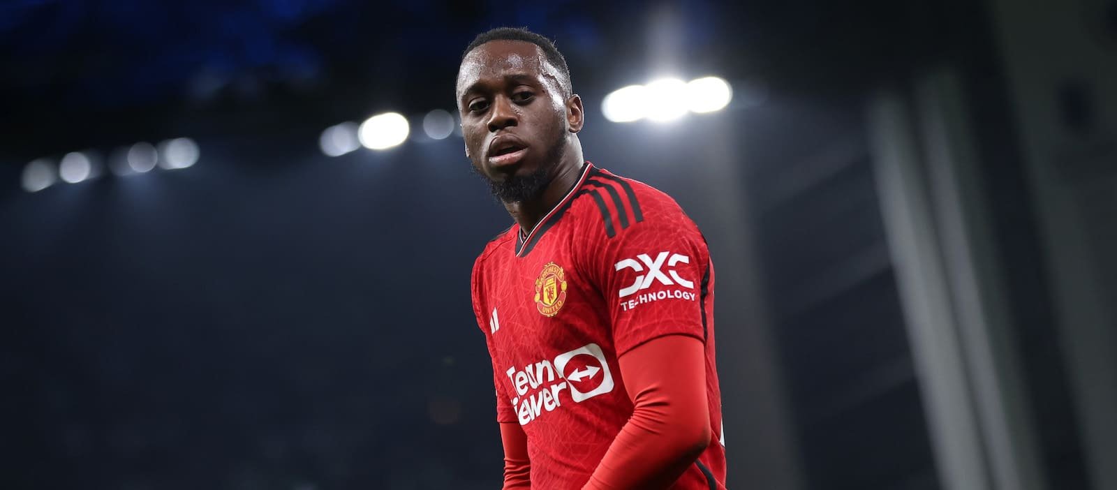 West Ham plotting January move for Manchester United’s Aaron Wan-Bissaka to solve right-back issues – Man United News And Transfer News