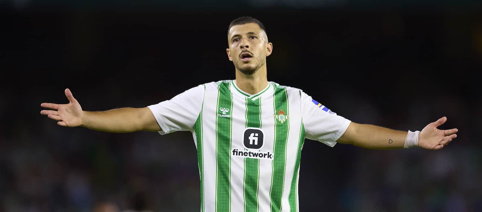 Manchester United “pushing hard financially” to sign Real Betis’ Guido Rodríguez in January – Man United News And Transfer News