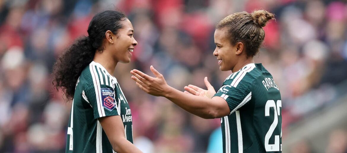 Nikita Parris and Geyse
