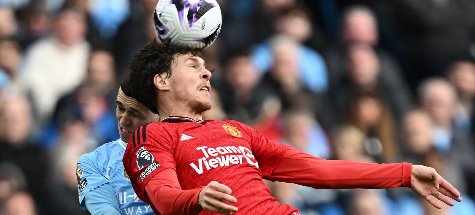 Victor Lindelof speaks out on his role as a leader in the Manchester United dressing room – Man United News And Transfer News