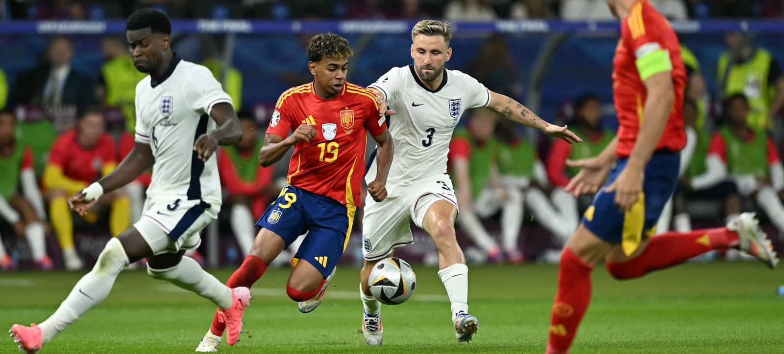 Rasmus Hojlund and Luke Shaw could both make returns from injury against Southampton this weekend – Man United News And Transfer News