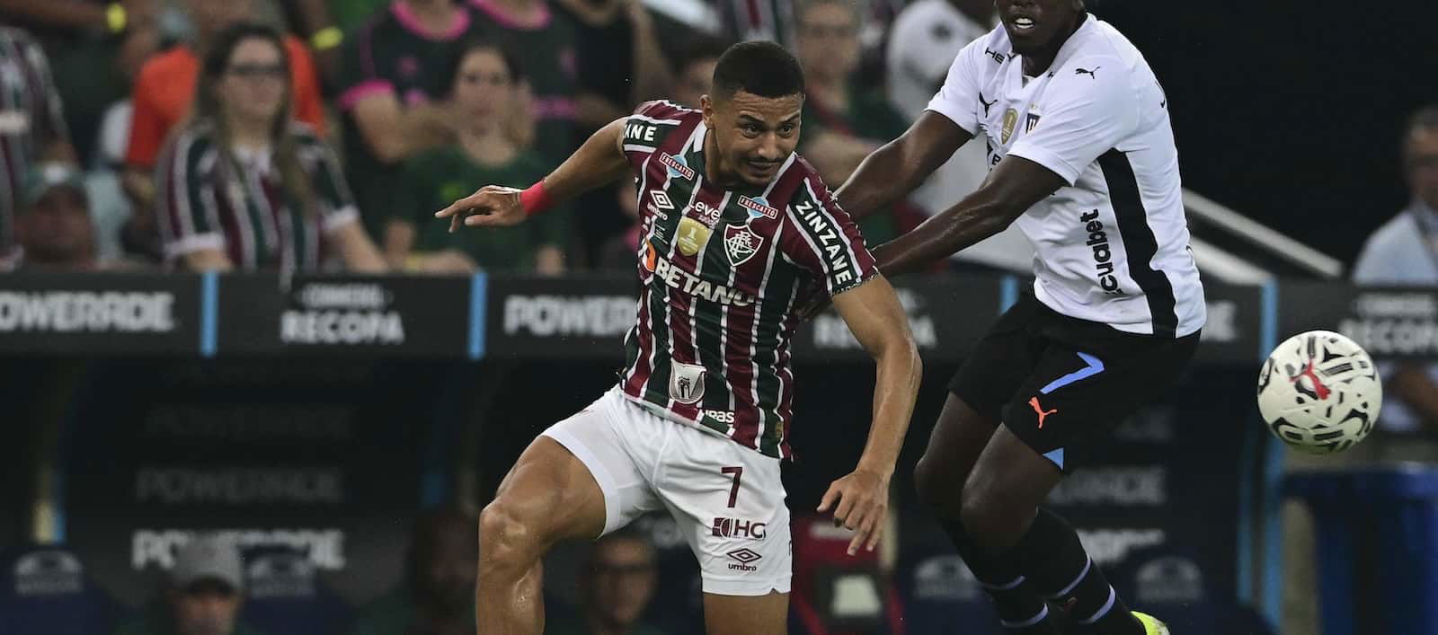 Manchester United strategy Fluminense midfielder Andre’s representatives – Man United Information And Switch Information